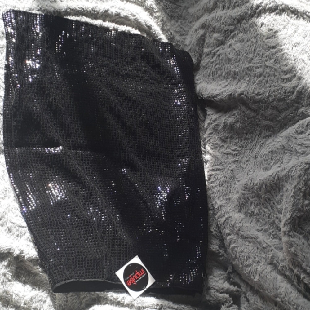 2/$30 Sequin skirt No stretch 13 in waist- 25 long
